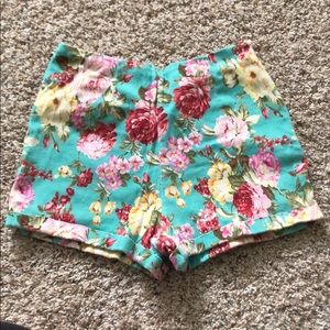 High wasted floral shorts